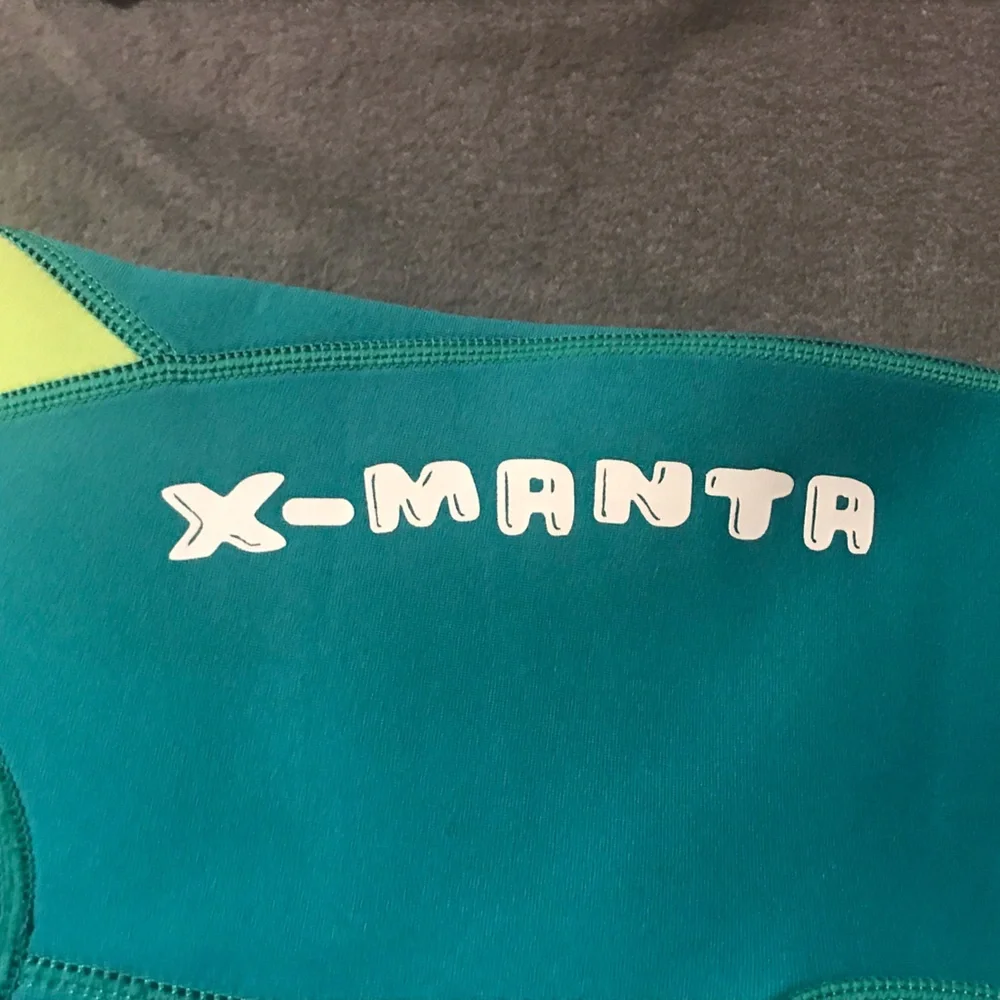 NWOT Kids Wetsuit